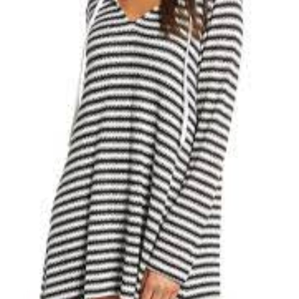 Nordstrom La Blanca Slouchy Hooded Sweater Swim Cover-Up Tunic, Black aWhite, XS